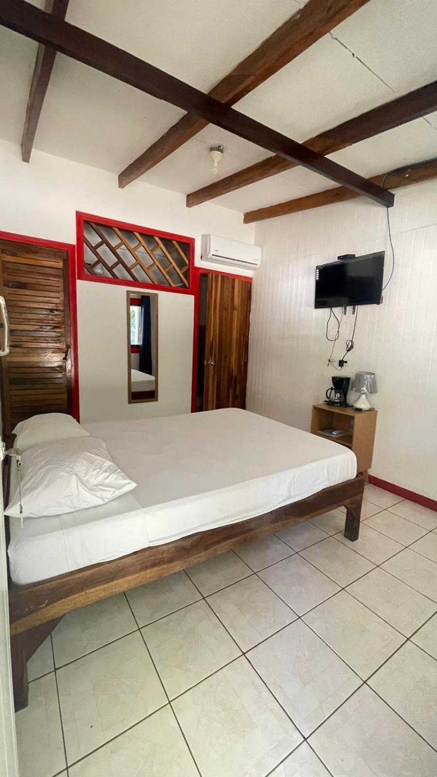 Hotel Cabinas Talamanca Sa Puerto Viejo de Talamanca Exterior foto